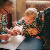 William Morris Kinder PJ Set Aardbeiendief Navy Blauw